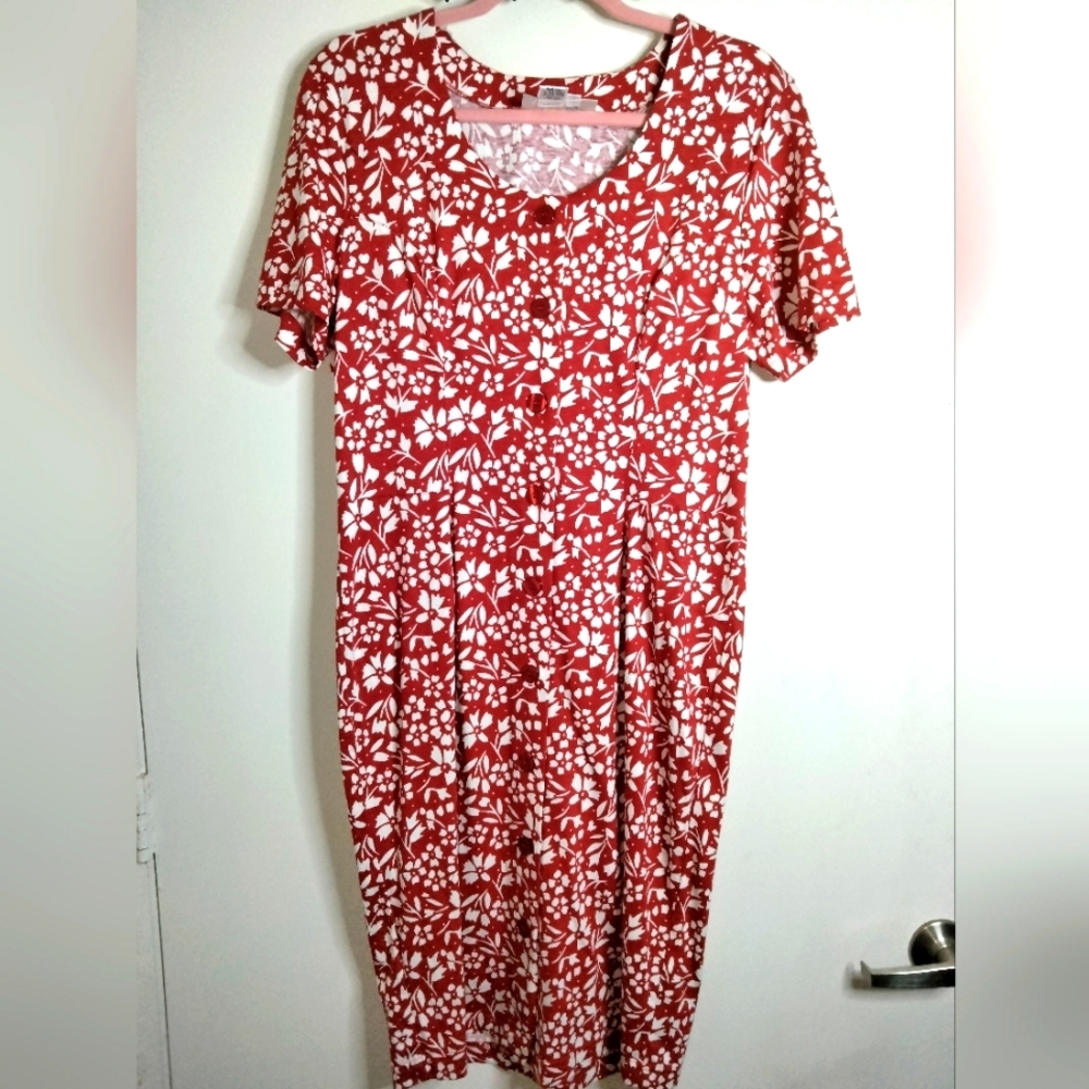 Diane Von Furstenburg (Size 12) Red & White Floral Button Down Front SS Dress